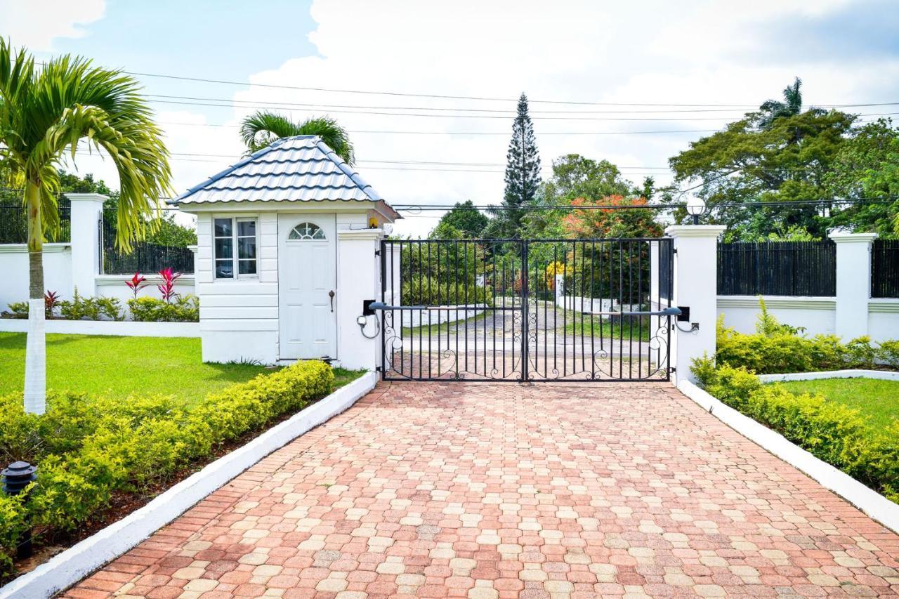 Jamgolia Place Mandeville Dış mekan fotoğraf