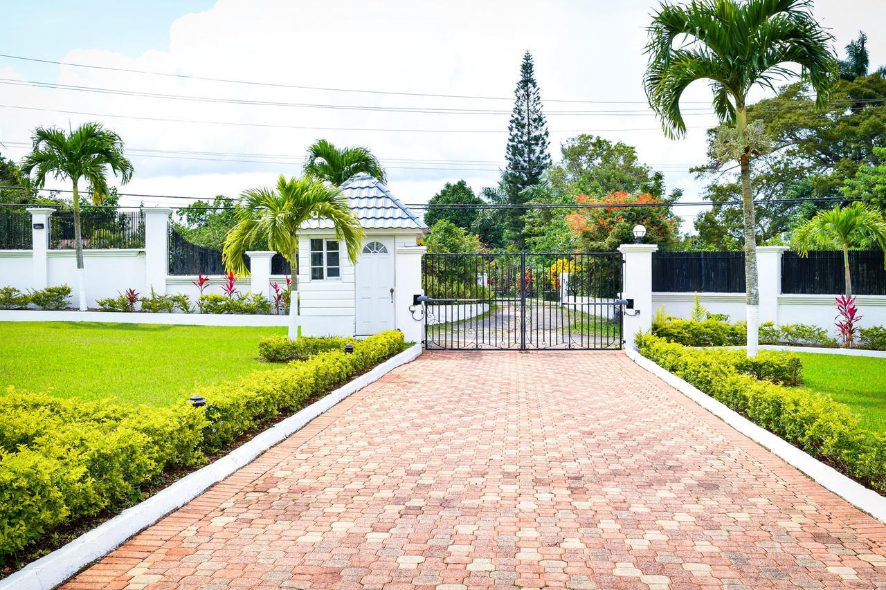 Jamgolia Place Mandeville Dış mekan fotoğraf